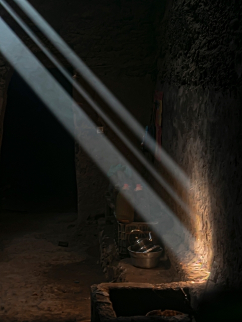 La llum troba el seu camí.