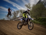 Motocros2